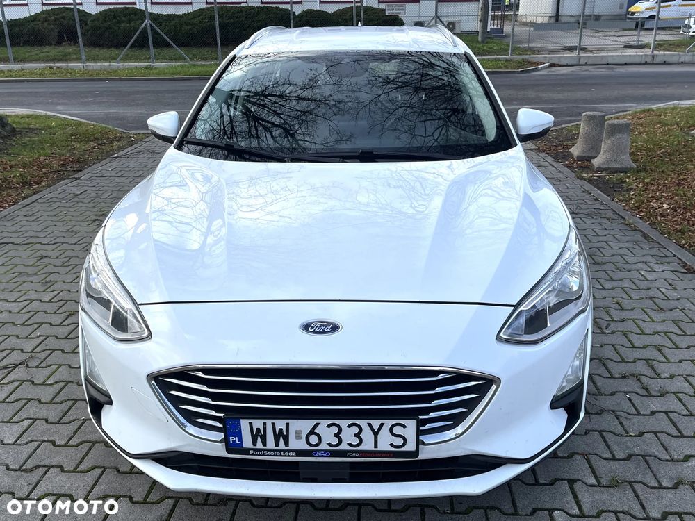Ford Focus ver-1-5-ecoboost-active-business - 8