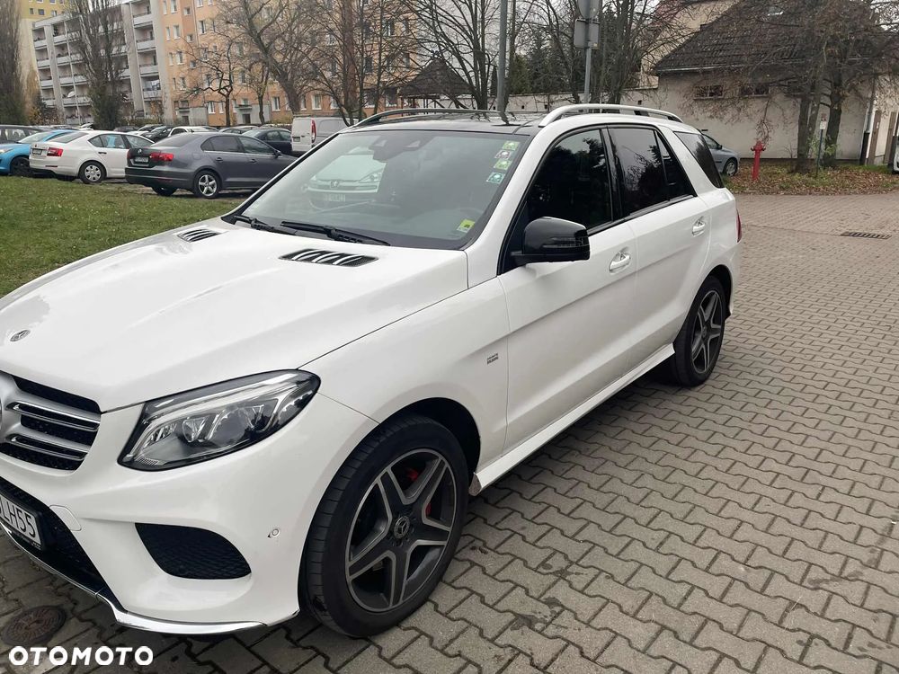 Mercedes-Benz GLE 350 d 4-Matic - 9