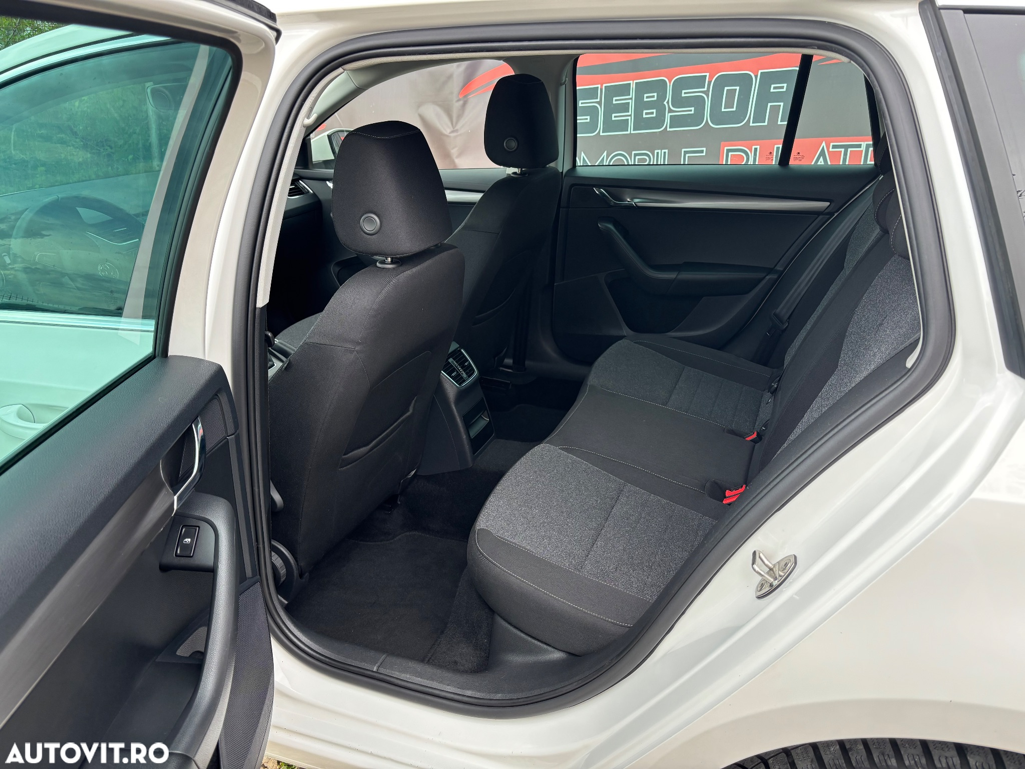 Skoda Octavia - 12