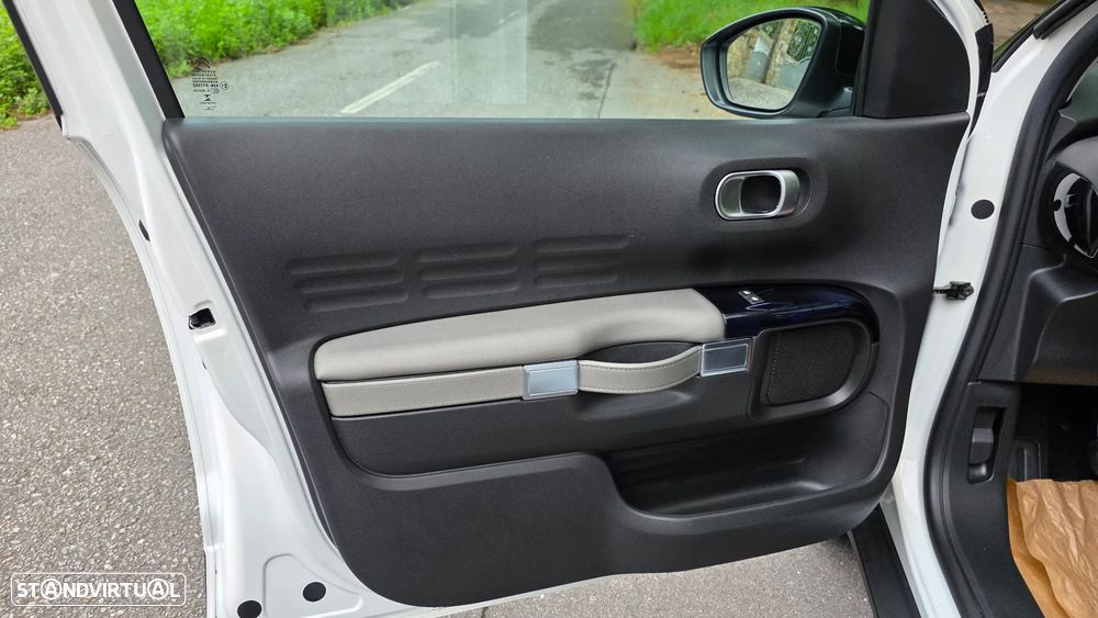 Citroën C4 Cactus BlueHDi 100 Stop&Start C-SERIES - 18