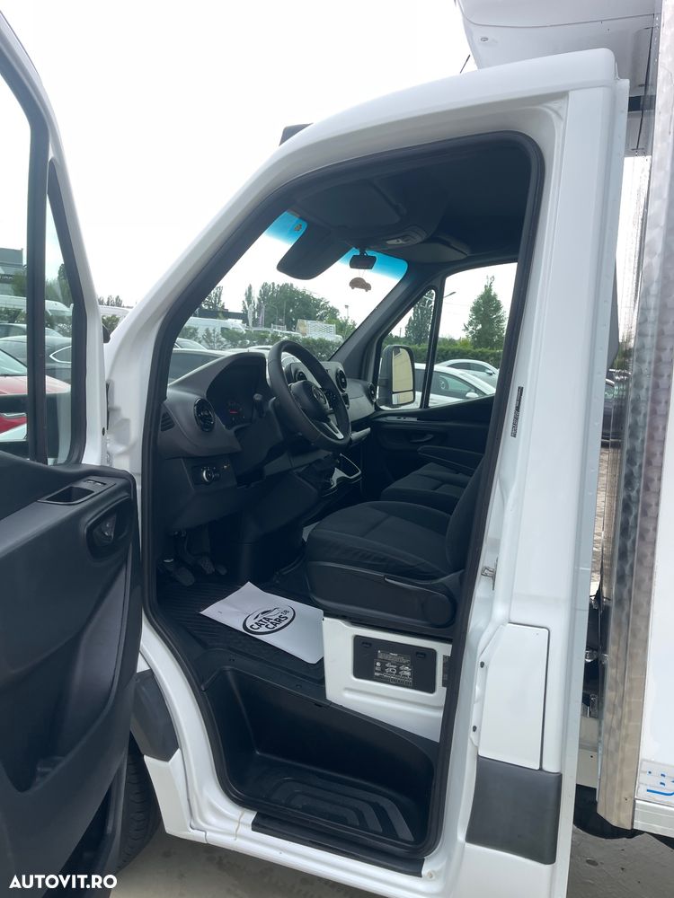 Mercedes-Benz Sprinter 516CDI KOFFER  FRIGORIFIC  PUNTE DUBLA - 25
