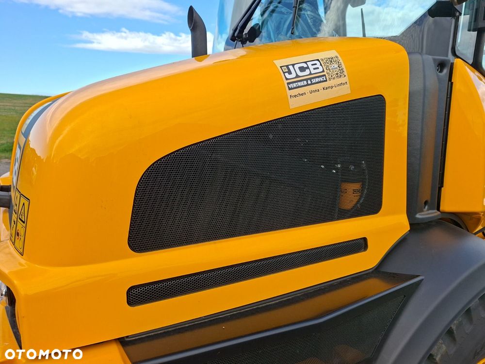 JCB 409 Sv - 40