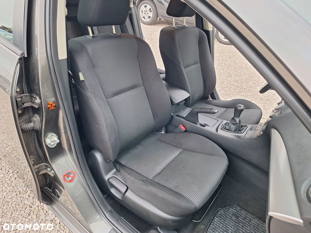 Mazda 3 1.6 MZR Active - 32