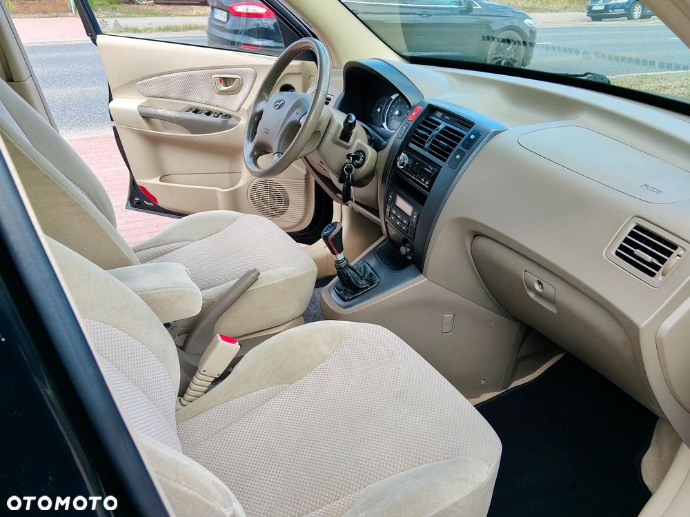 Hyundai Tucson 2.0 2WD Edition Plus - 11