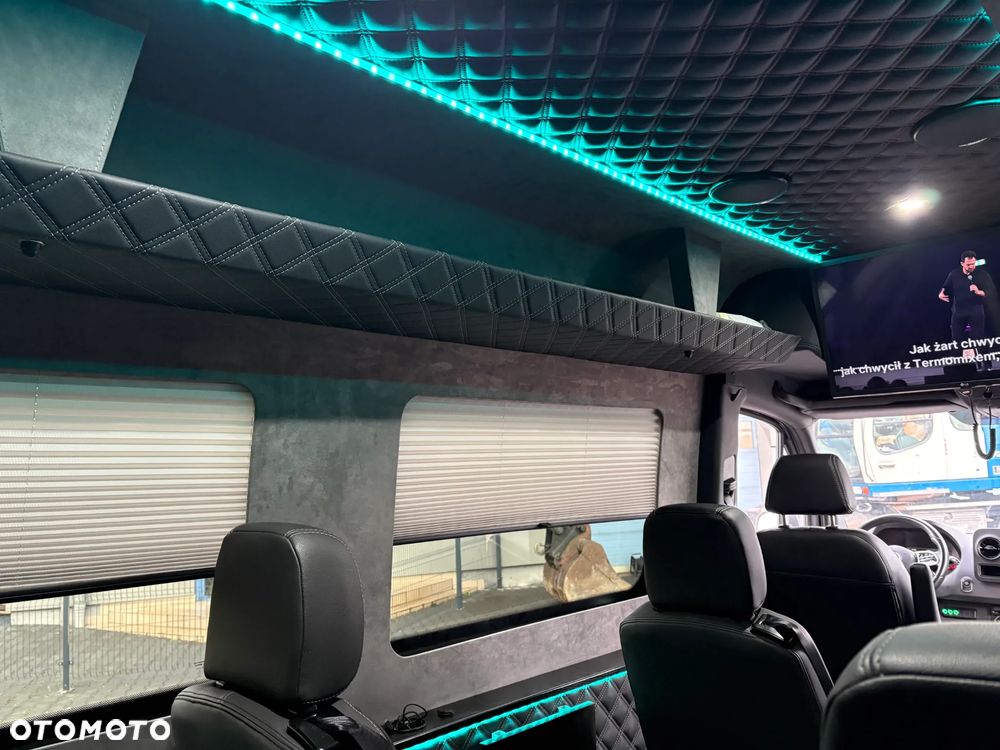 Mercedes-Benz Sprinter 907.255 - 30