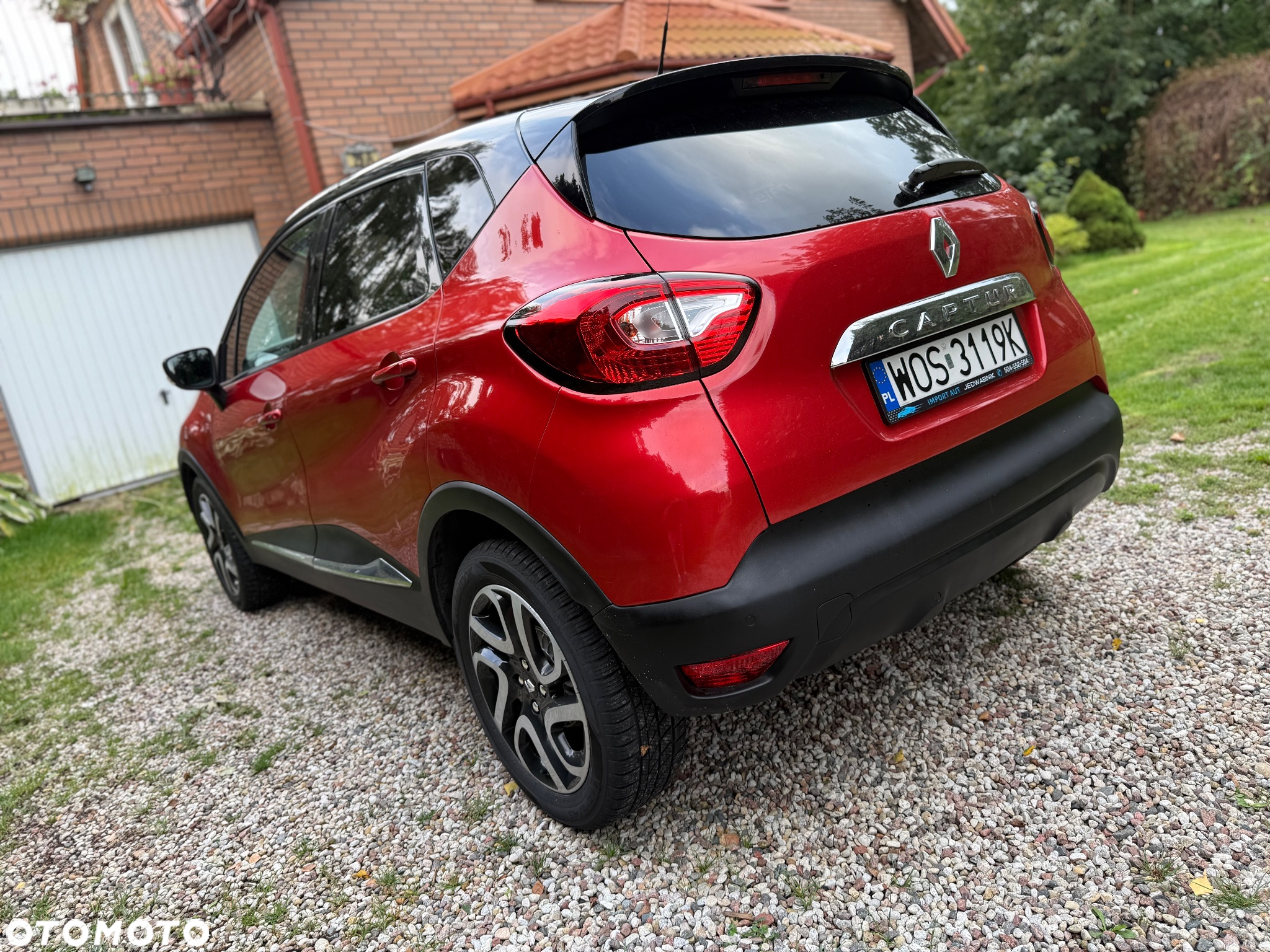 Renault Captur ENERGY TCe 120 EDC Luxe - 4