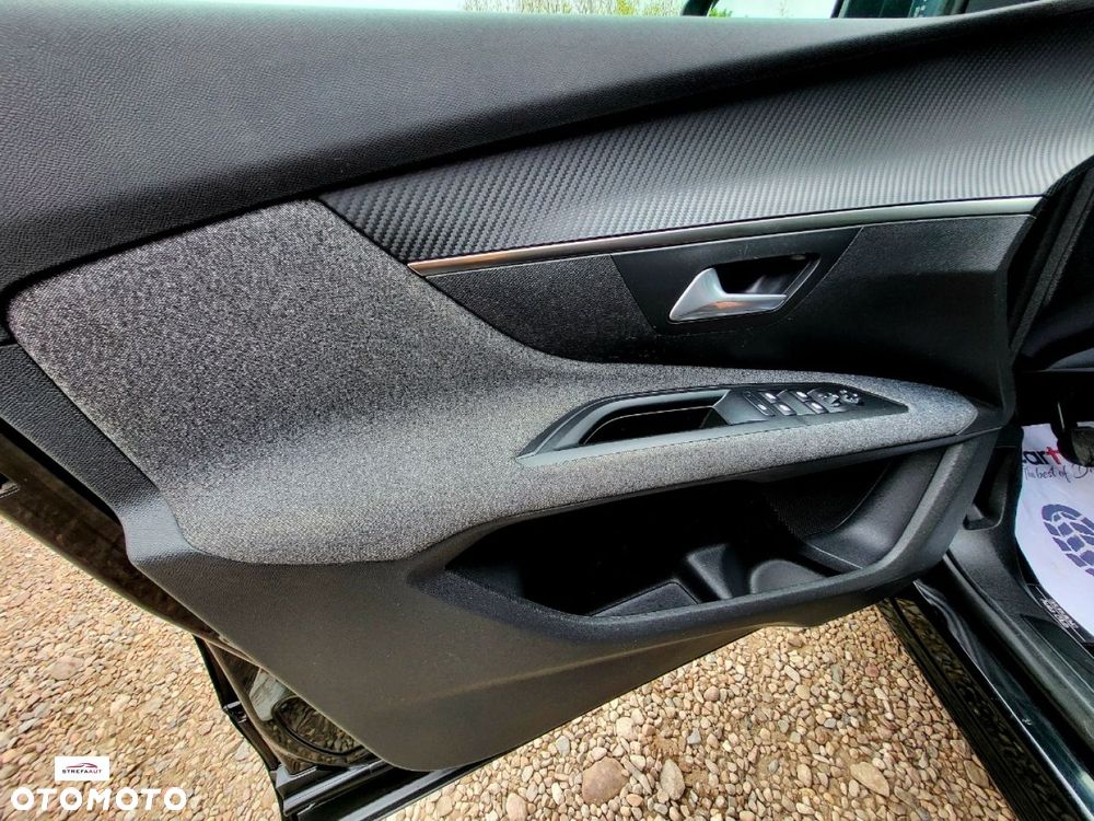 Peugeot 5008 - 14