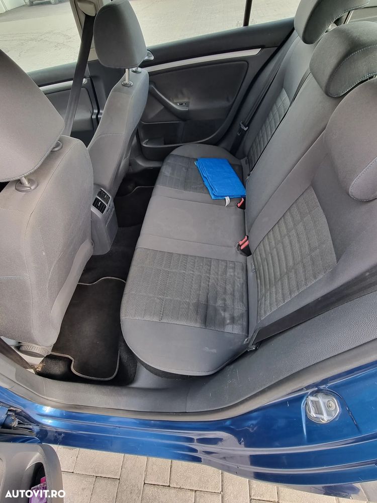 Volkswagen Golf 1.6 Edition - 13