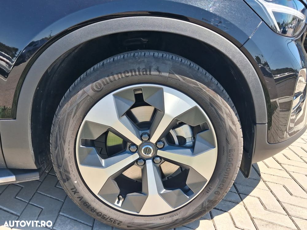 Volvo XC 40 B3 AT FWD MHEV Plus Dark - 5