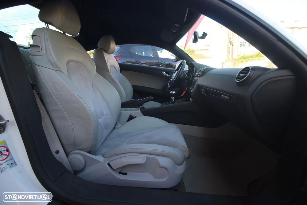 Audi TT Coupé 2.0 TDI quattro - 20