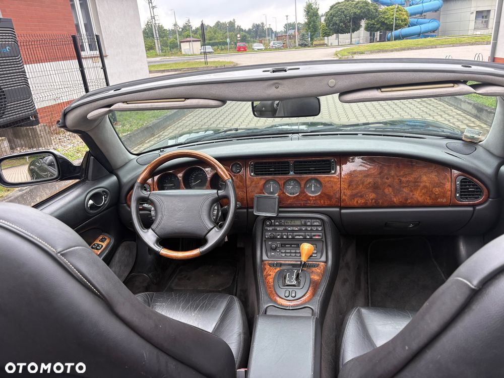 Jaguar XK8 4.0 - 10