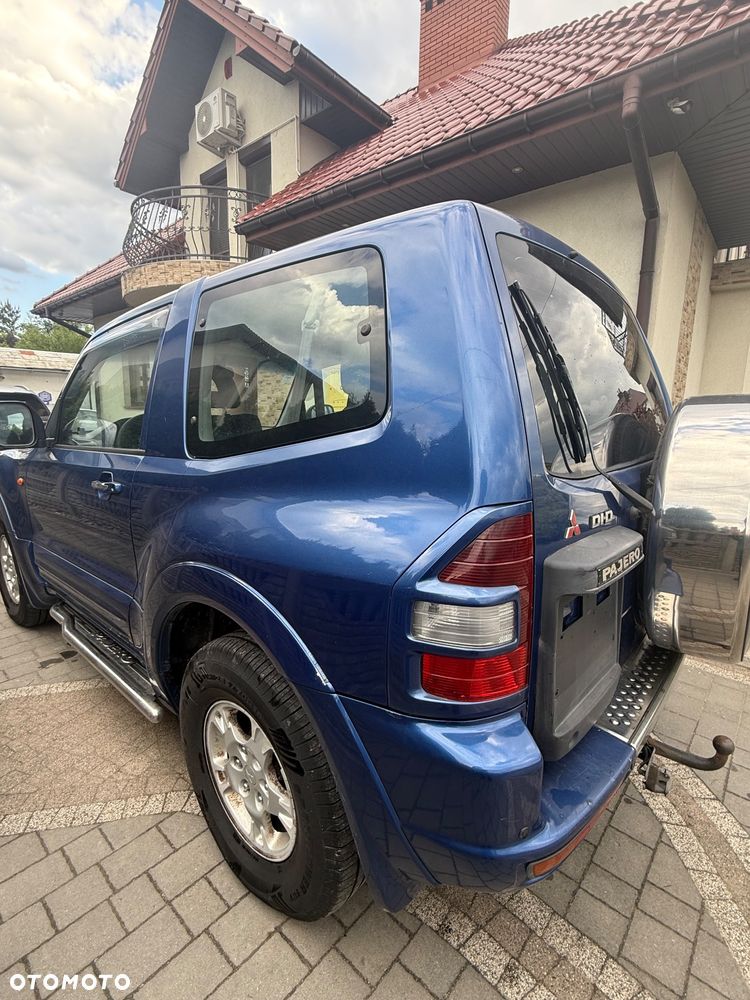 Mitsubishi Pajero - 6