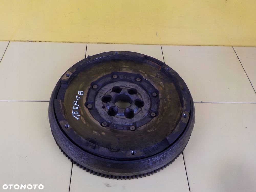 C4 CACTUS PARTNER DS3 1.2 THP 16r 110KM HNZ HN01 kolo dwumasowe - 1