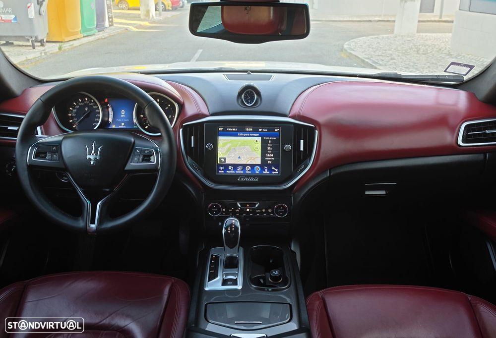 Maserati Ghibli 3.0 V6 - 18