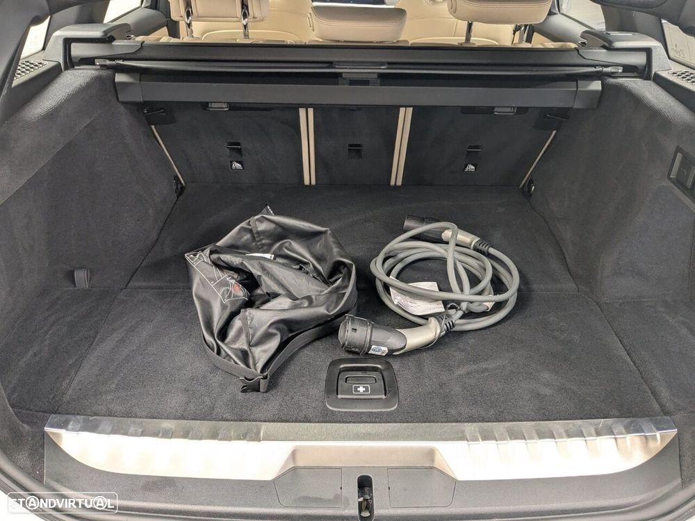 BMW 330 e Pack M Auto - 14