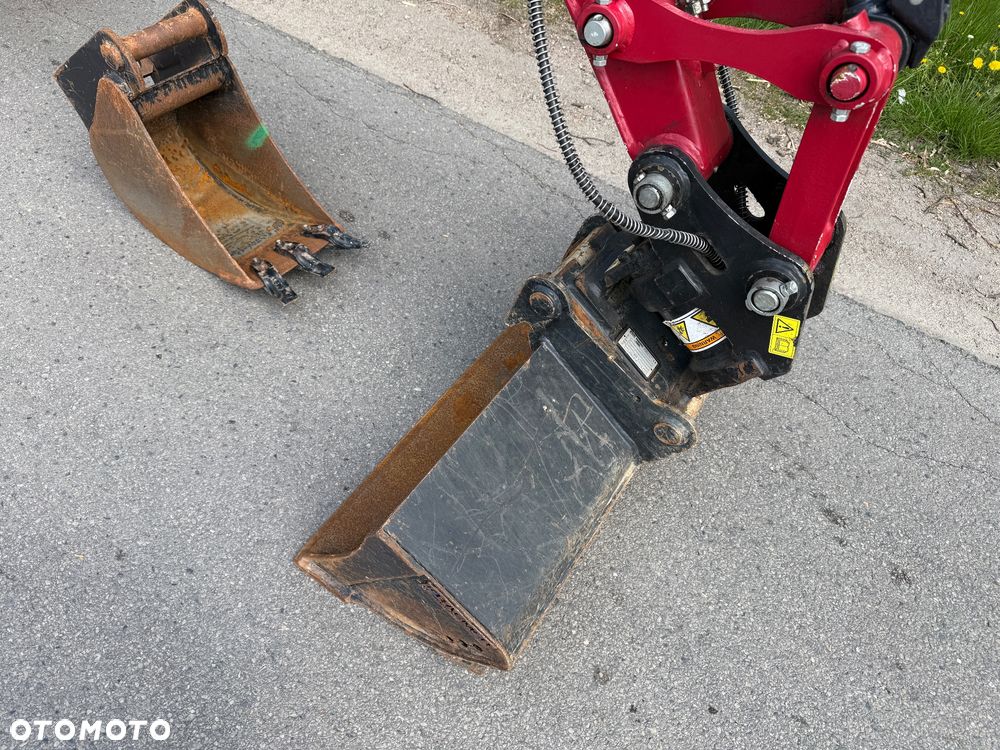 Yanmar Minikoparka SV26 - 21