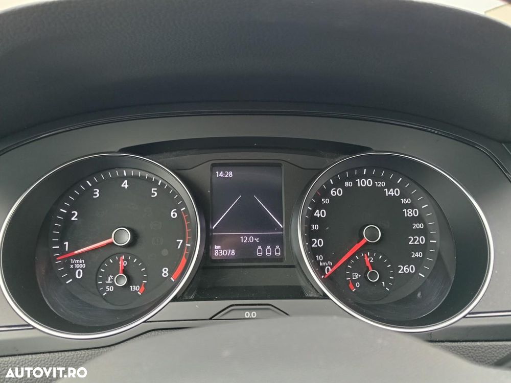 Volkswagen Passat 1.5 TSI ACT OPF Advance - 8