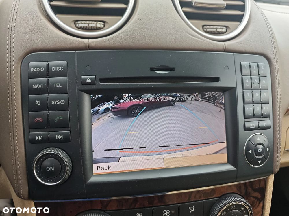 Mercedes-Benz GL 500 4Matic 7G-TRONIC - 32