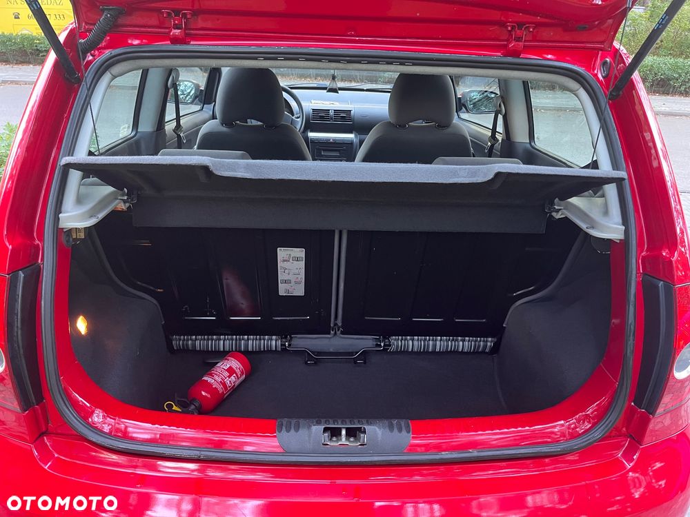 Volkswagen Fox 1.2 - 9