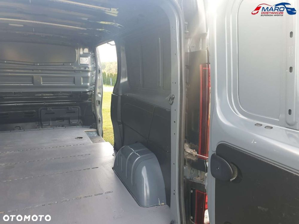Renault TRAFIC LONG MAŁY PRZEBIEG Z POTWIERDZENIEM - 24