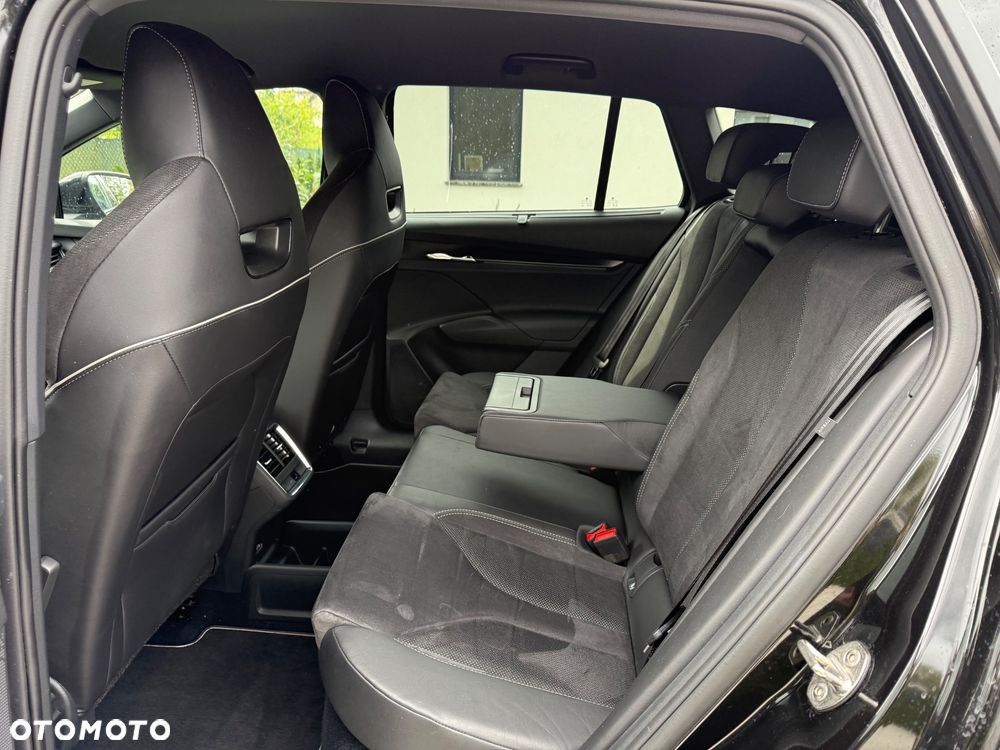 Skoda Enyaq iV 60 - 10
