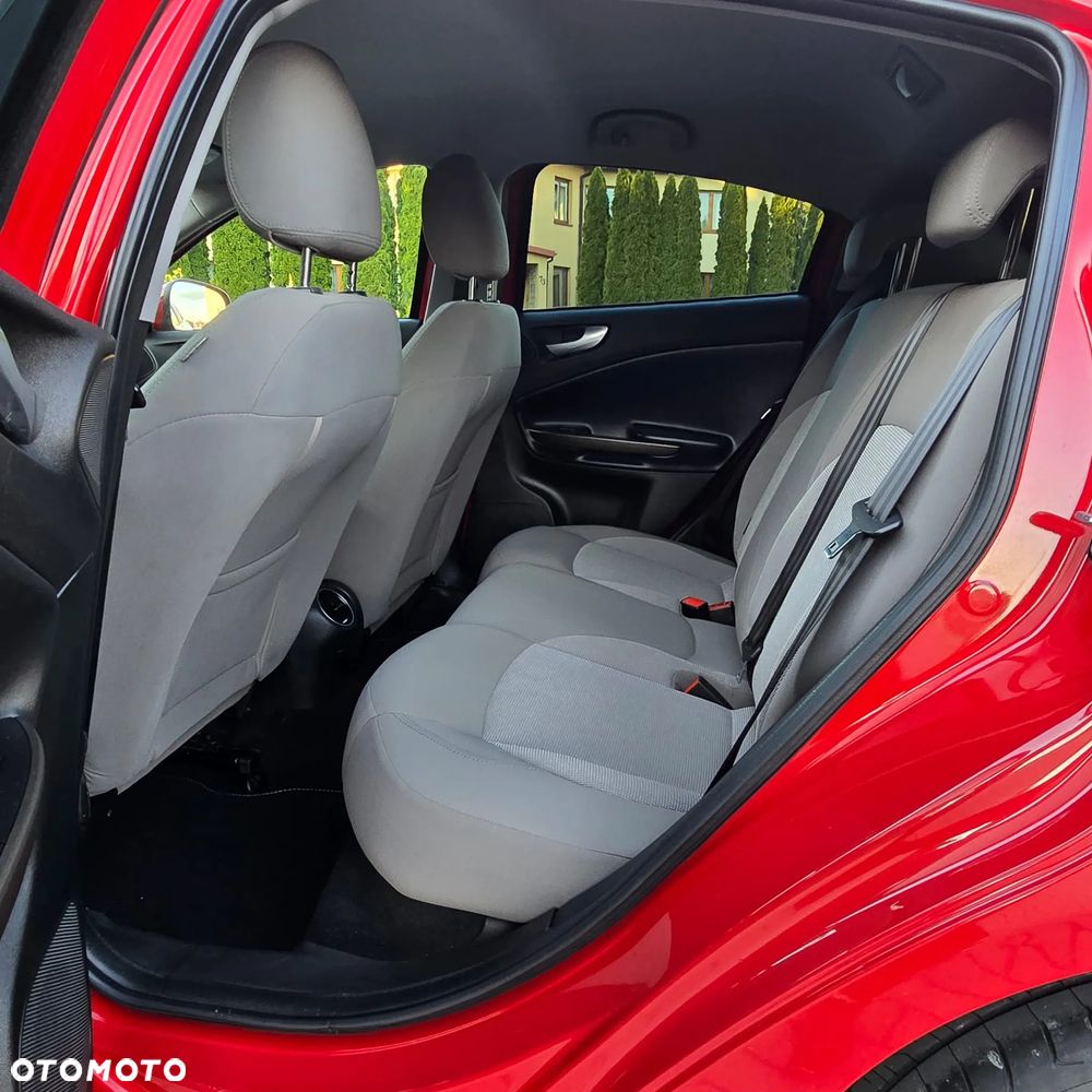 Alfa Romeo Giulietta 1.6 JTDM 16V Sport - 25