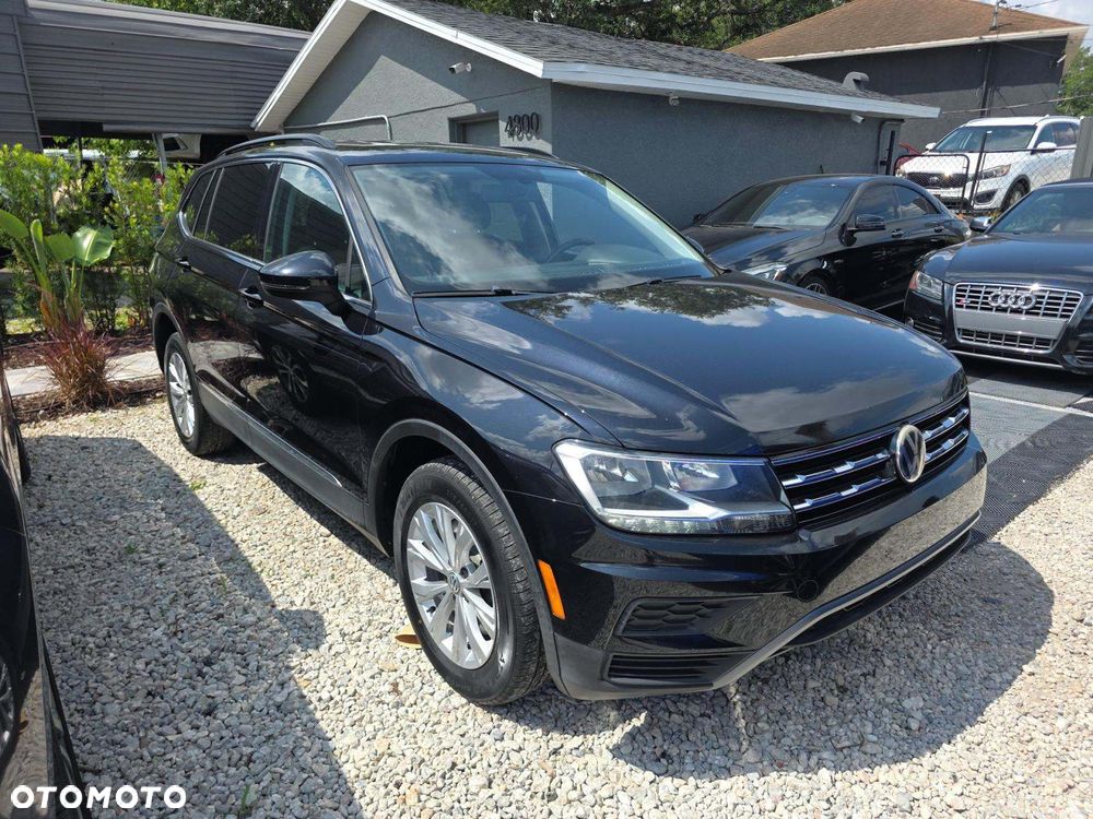 Volkswagen Tiguan - 4