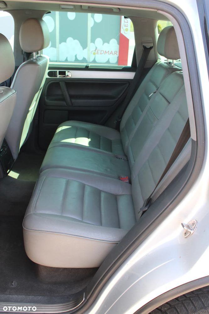 Volkswagen Touareg 3.2 V6 Tiptr - 5
