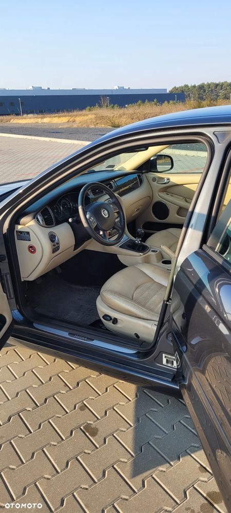 Jaguar X-Type 2.0 D Classic - 13