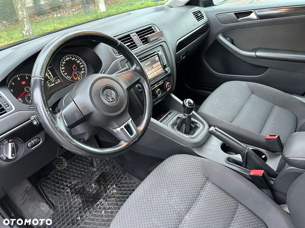 Volkswagen Jetta 1.2 TSI Comfortline - 15