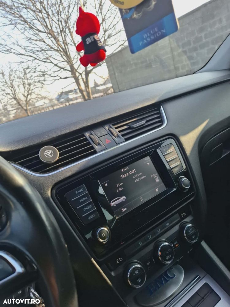 Skoda Octavia 1.6 TDI ACTIVE - 6