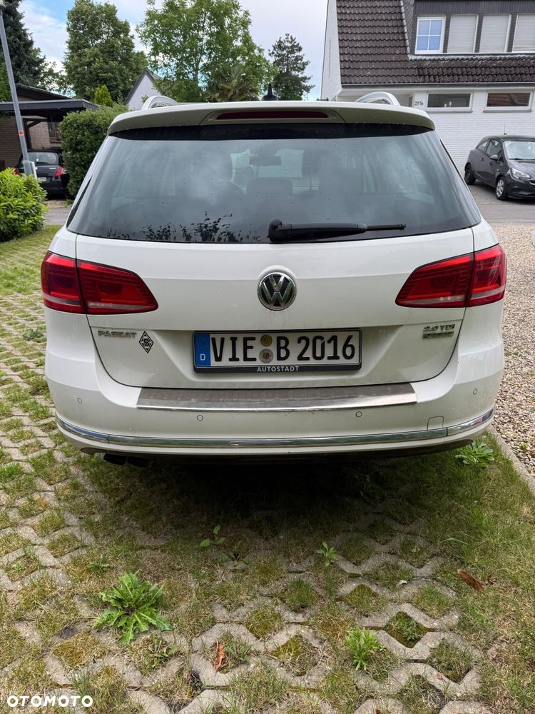 Volkswagen Passat Variant - 2