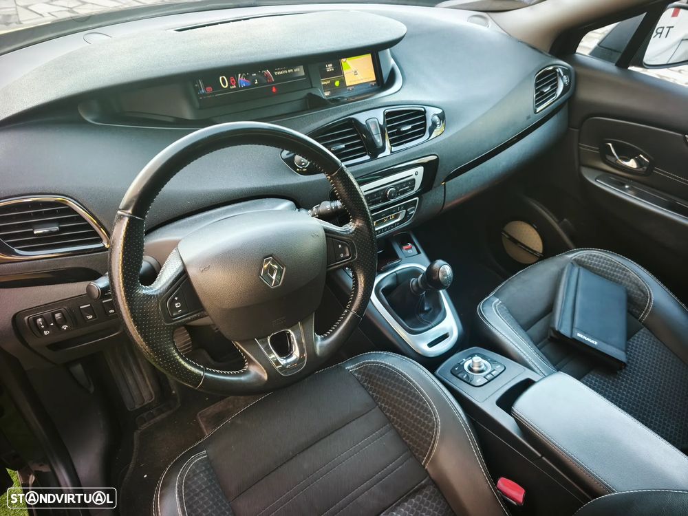 Renault Scénic Energy dCi 110 S&S Bose Edition - 26