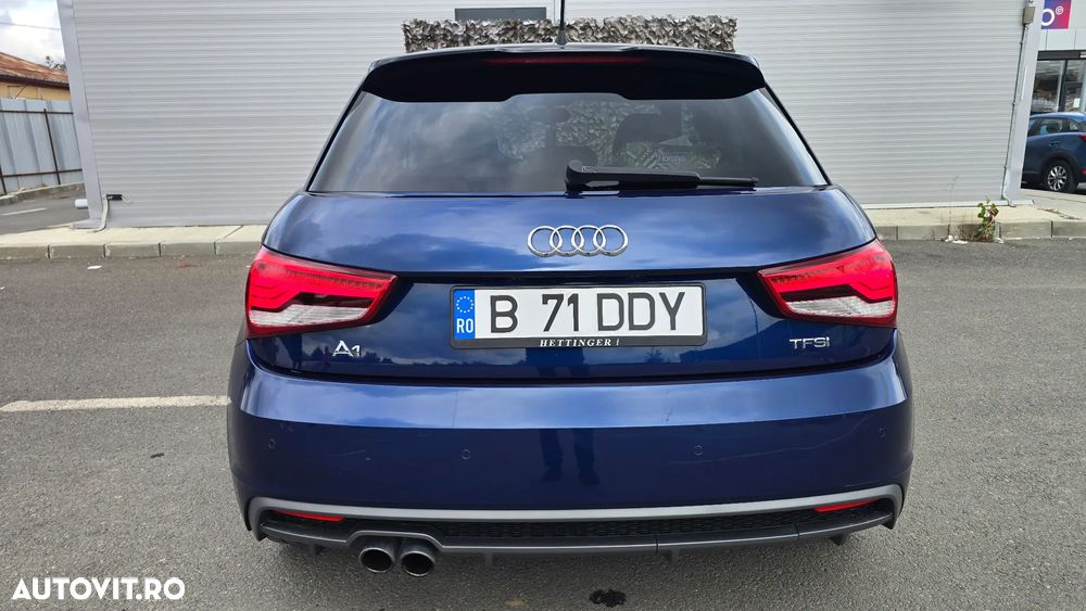 Audi A1 Sportback 1.4 TFSI CoD S tronic Design - 4