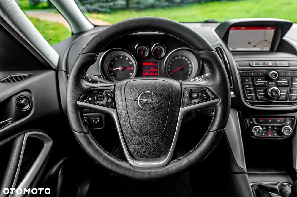 Opel Zafira 1.4 Turbo Business Innovation - 19