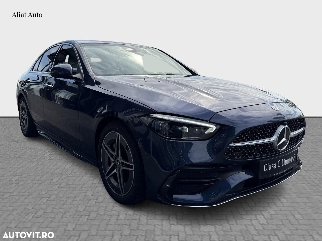 Mercedes-Benz C 300 MHEV 4MATIC - 2