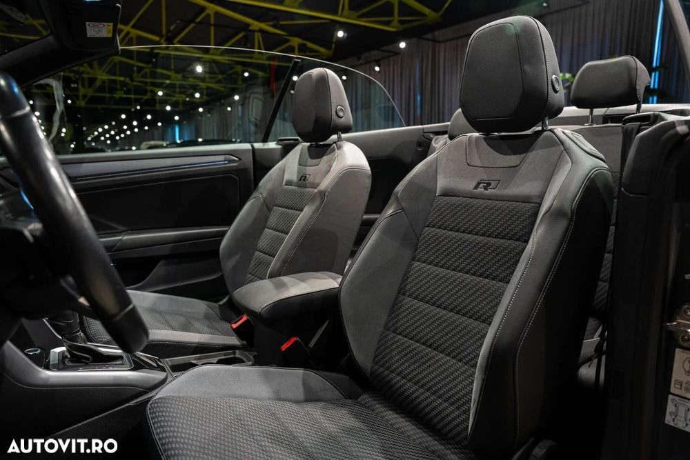Volkswagen T-Roc - 26