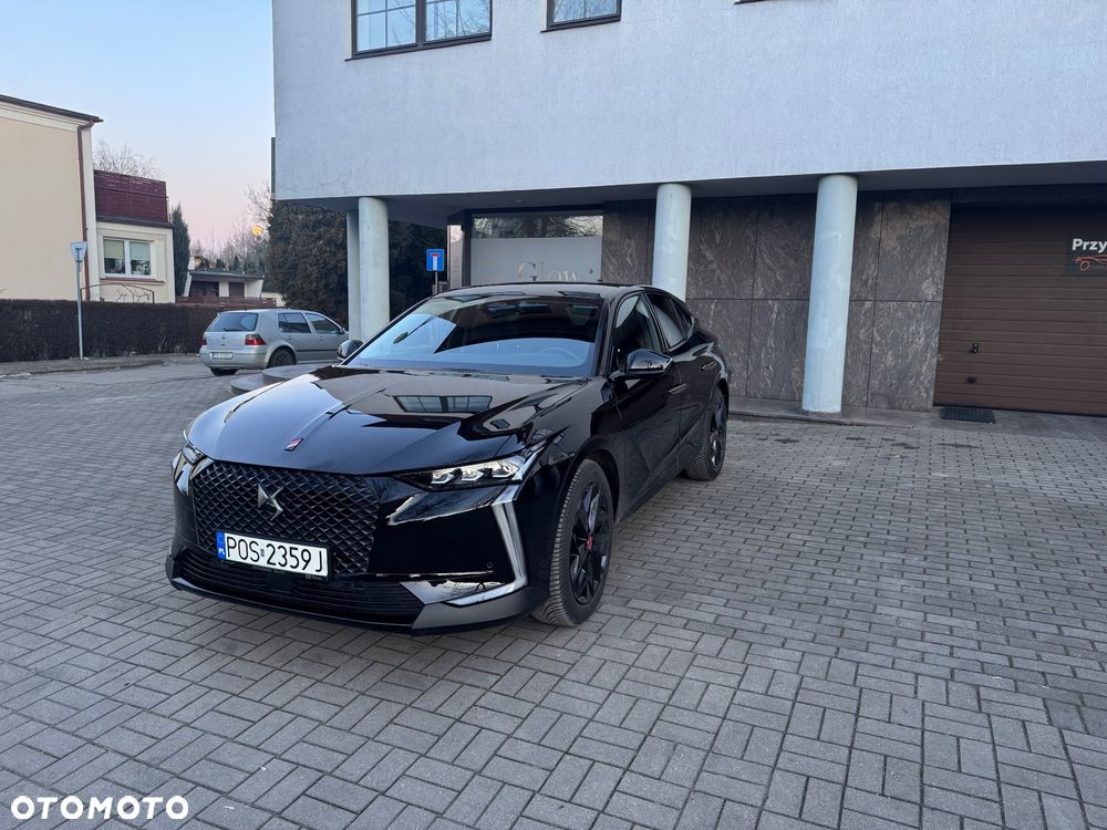 DS Automobiles DS 4 1.5 BlueHDi Performance Line + - 2