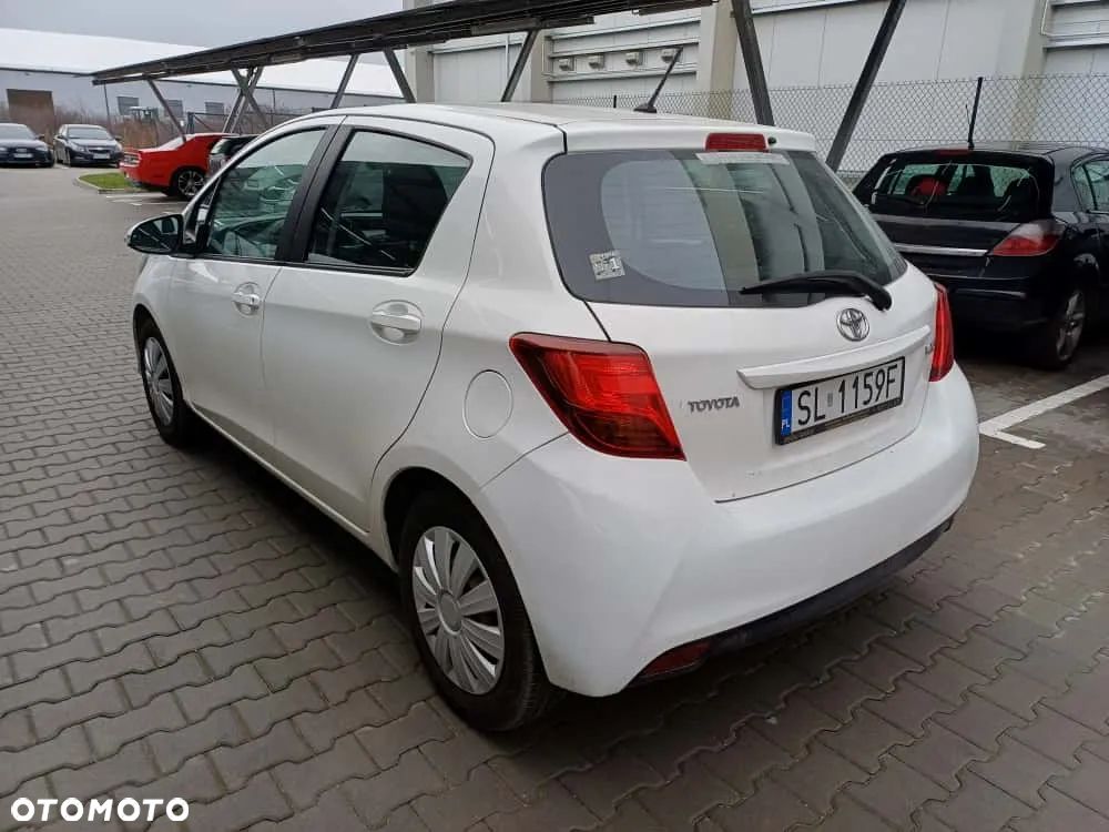 Toyota Yaris - 8