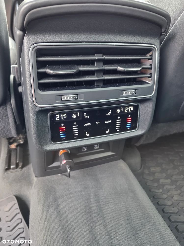 Audi Q7 55 TFSI quattro tiptronic - 30