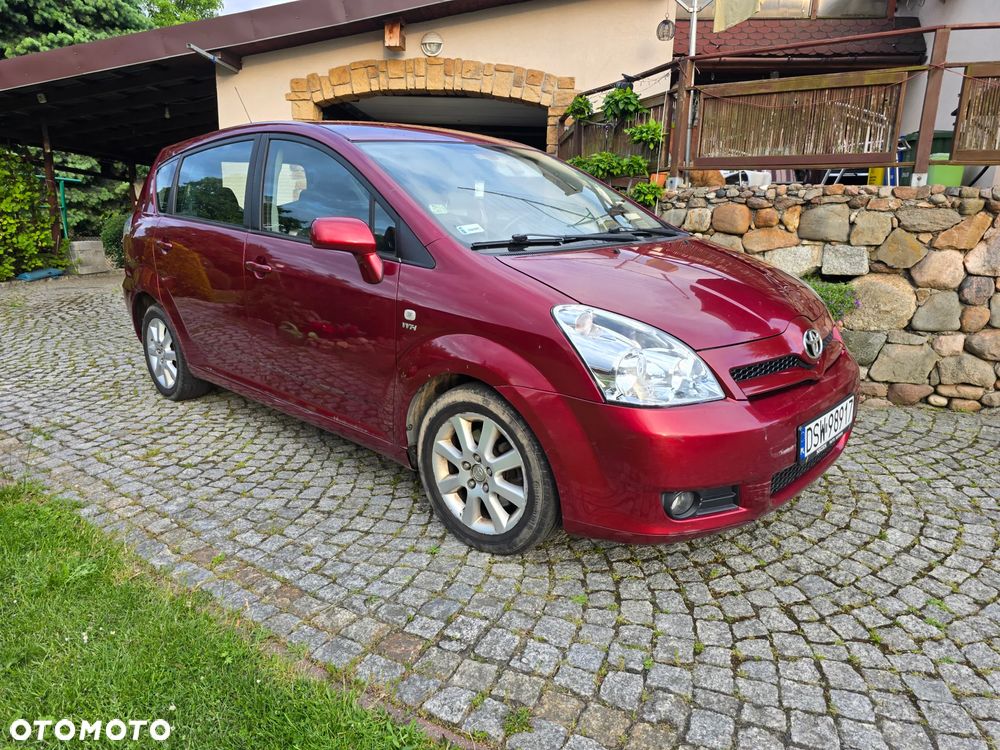 Toyota Corolla - 4