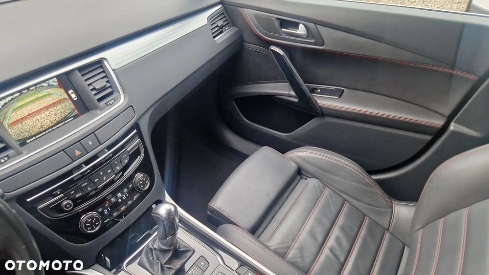 Peugeot 508 BlueHDi 180 EAT6 Stop&Start GT - 27