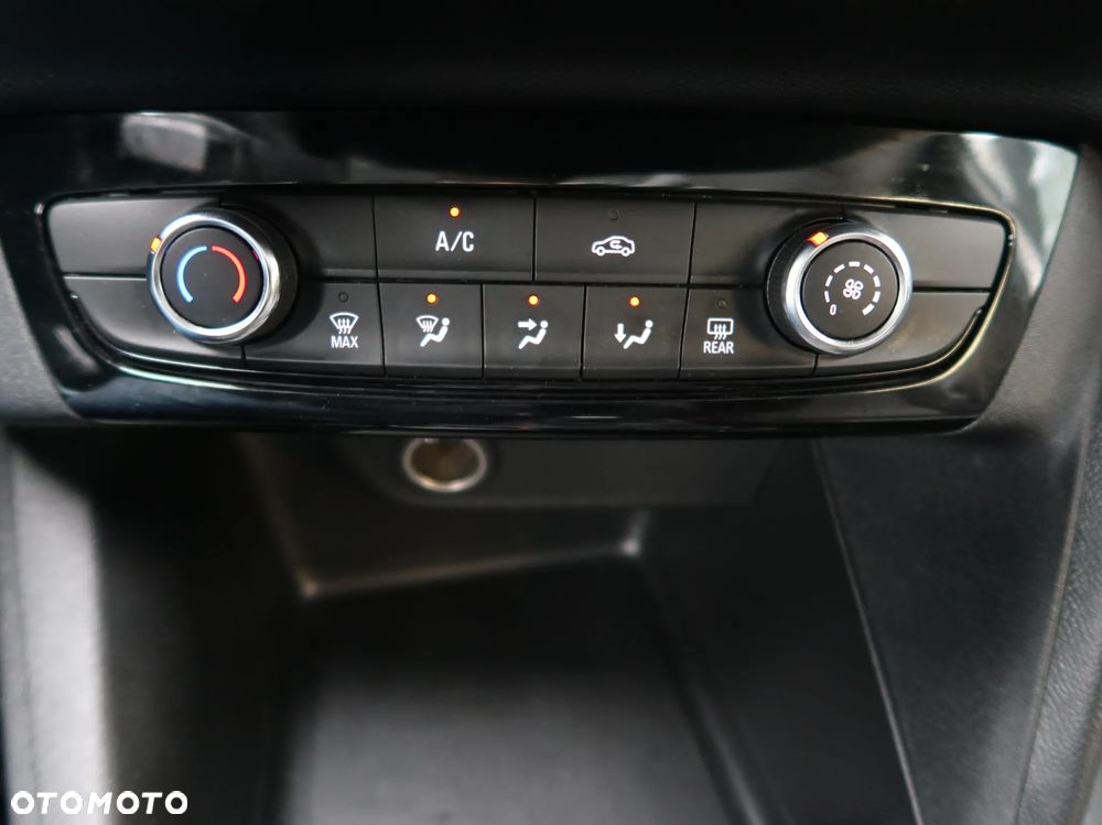 Opel Corsa 1.2 Edition S&S - 18