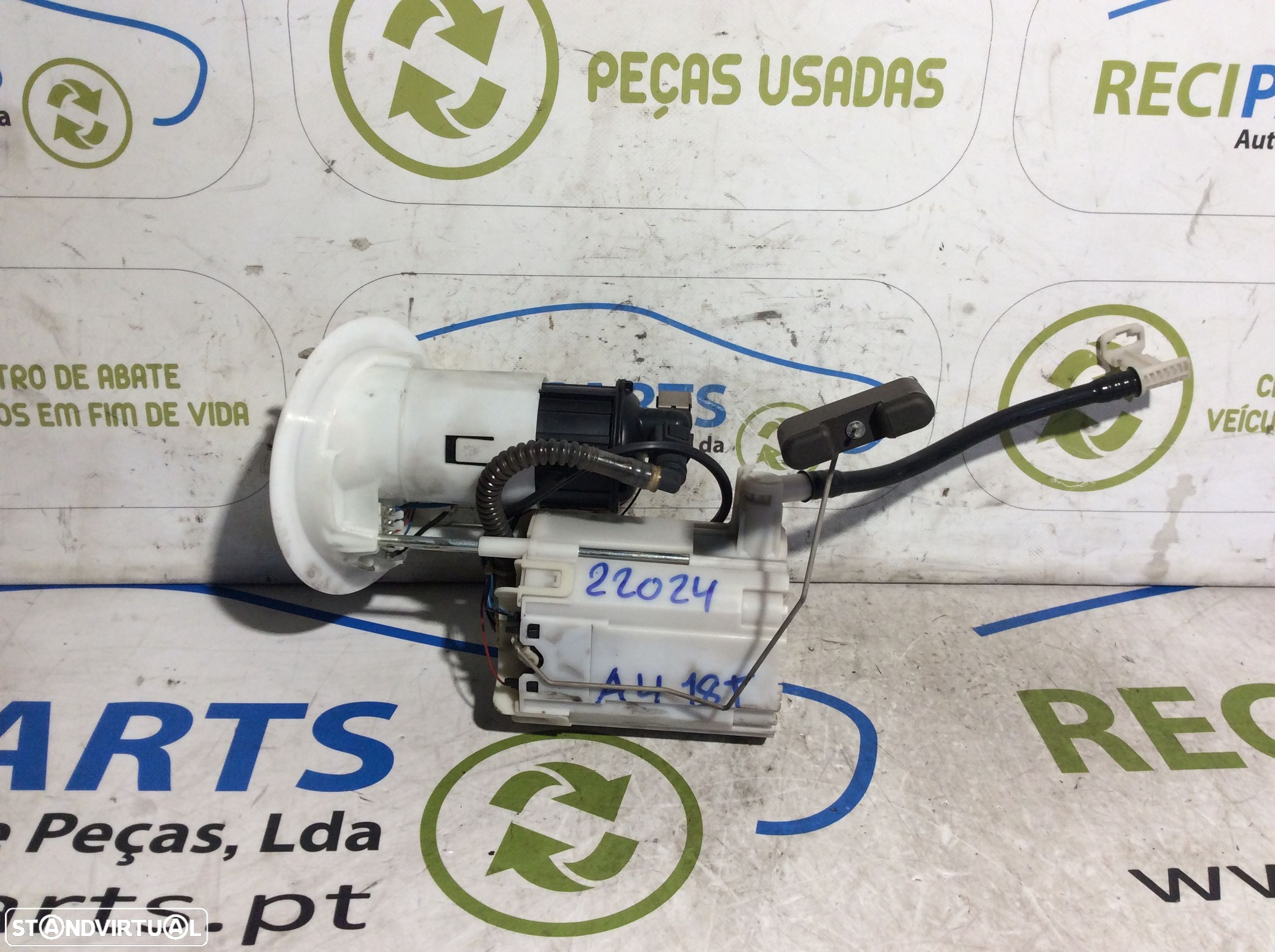 Bomba de combustível Audi A4 B8 1.8T - 1
