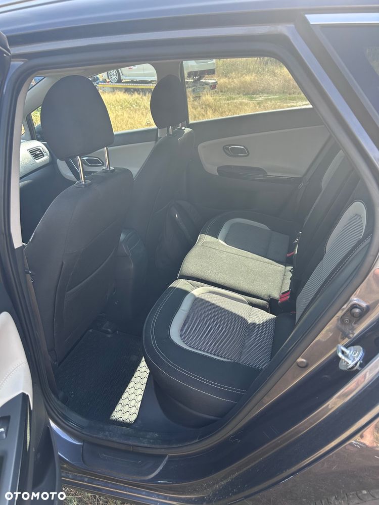Kia Ceed - 15