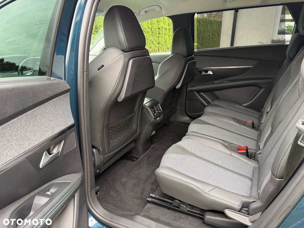 Peugeot 5008 BlueHDi 130 EAT8 Allure Pack - 29