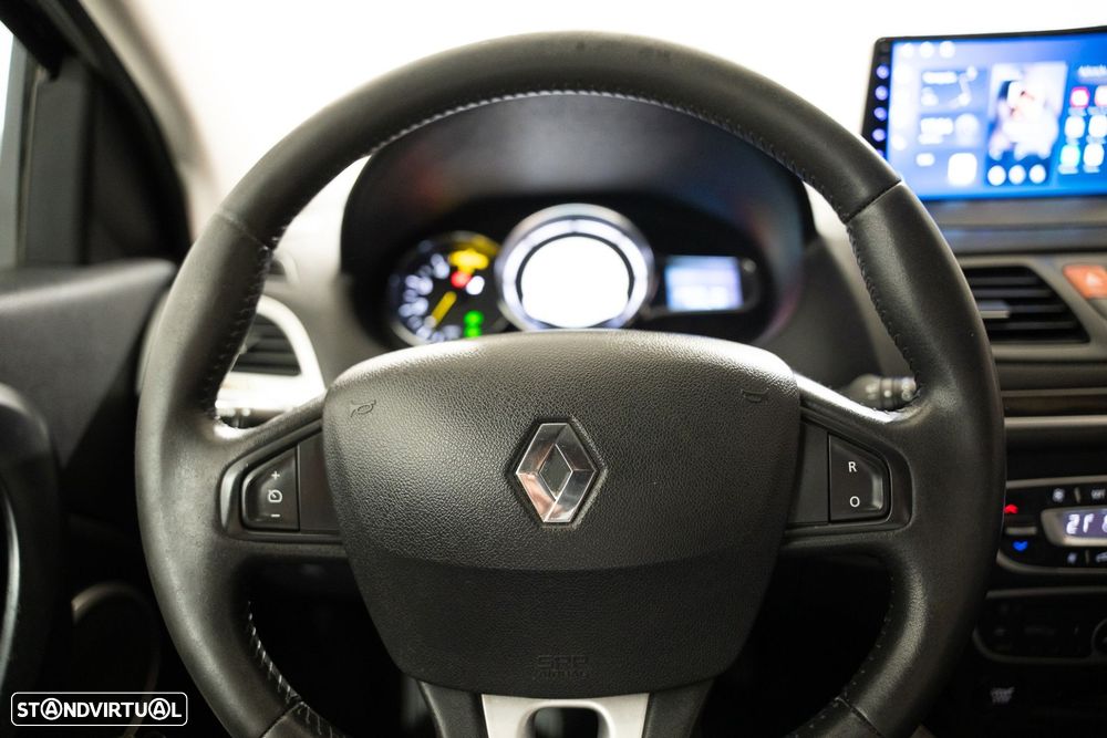Renault Mégane 1.5 dCi Dynamique S - 11