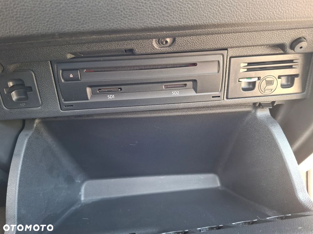 Volkswagen Polo 1.0 TSI DSG Highline - 33
