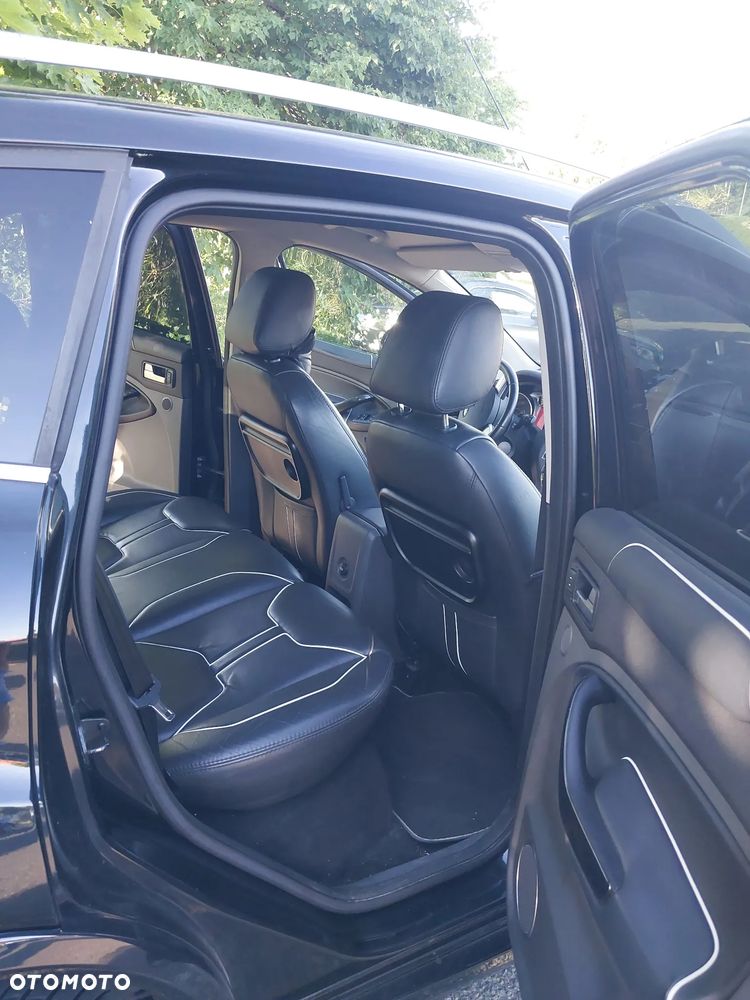 Ford Kuga 2.0 TDCi Individual MPS6 - 8