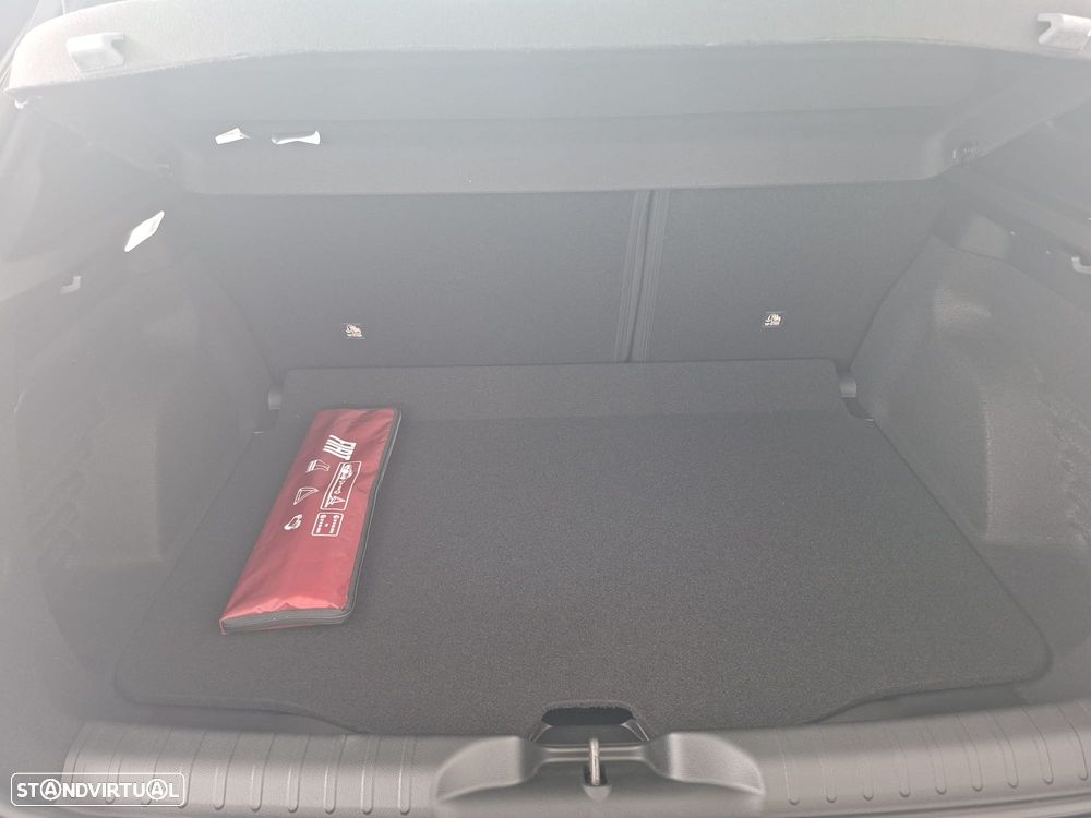 Fiat 600 1.2 Hybrid Icon - 23